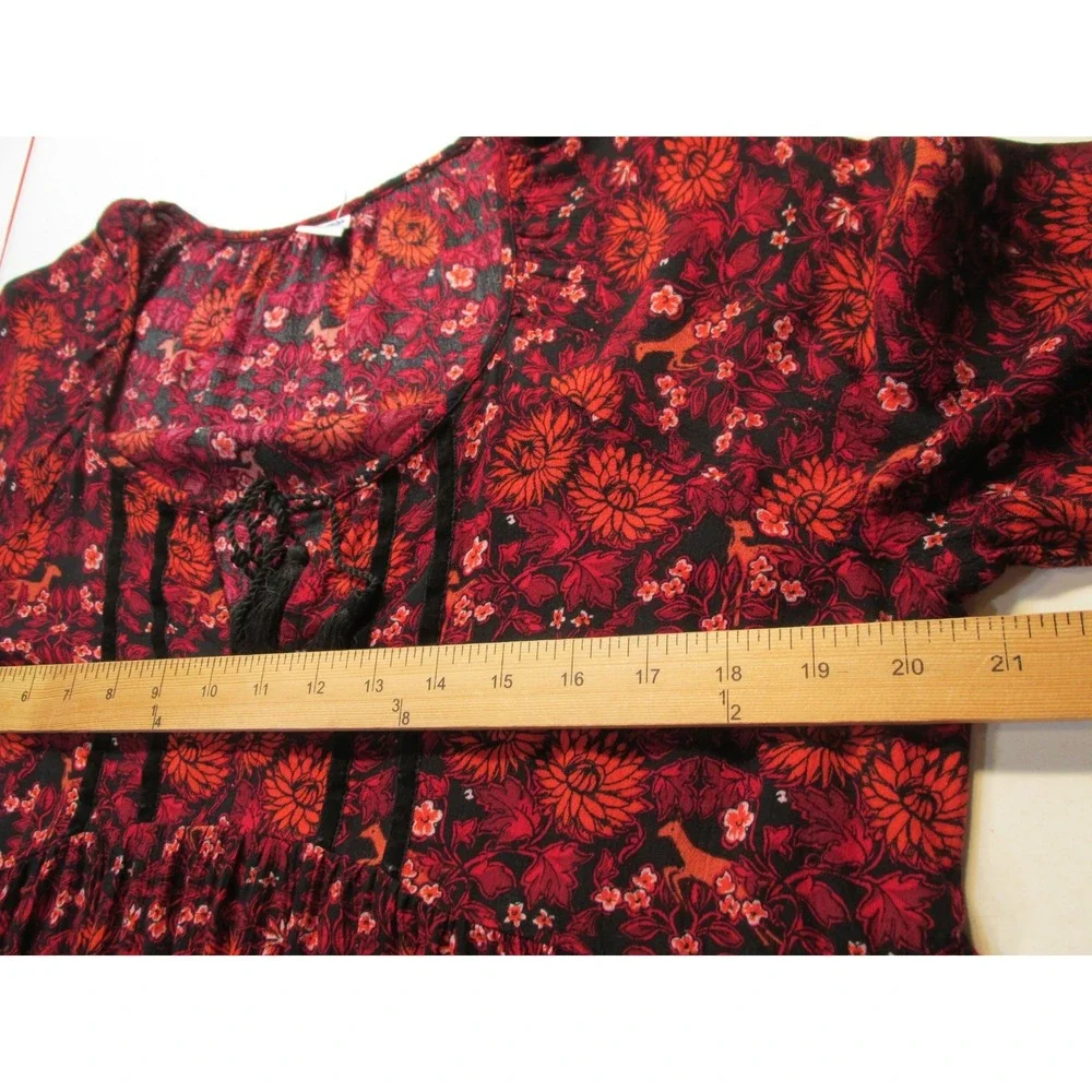 Old Navy Women Red Floral Velvet Trim Peasant Blouse Boho Tassel Top Medium